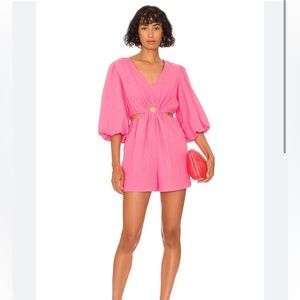 1.STATE Cutout Short Sleeve Romper